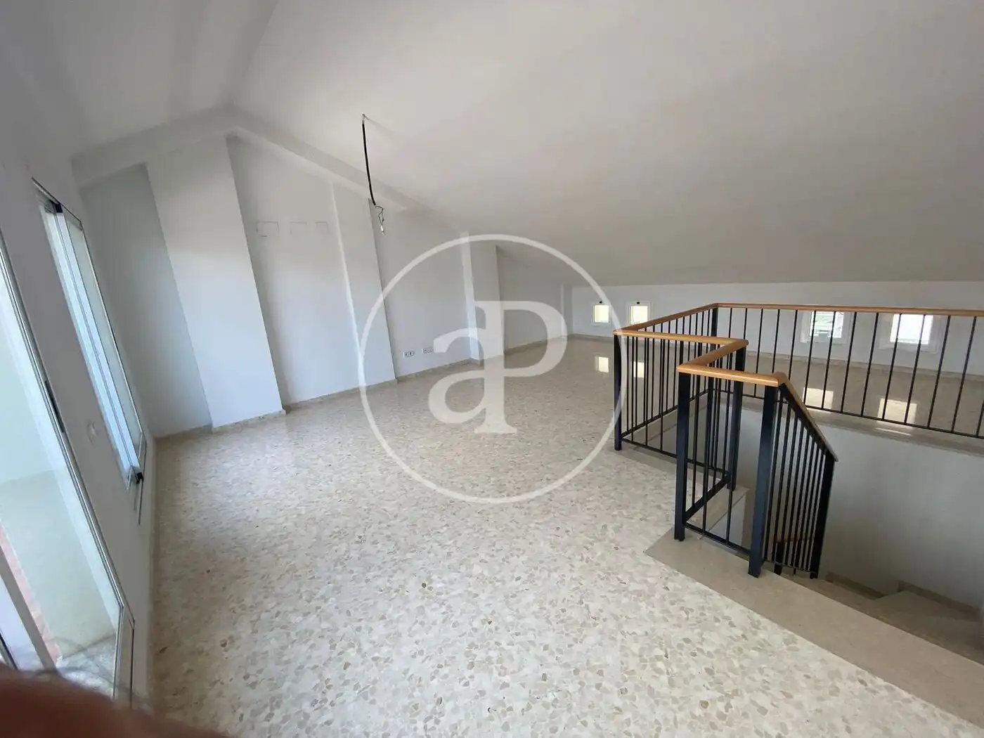 Casa adosada en venta en Moncada con Aire acondicionado, Calefacción y Terraza