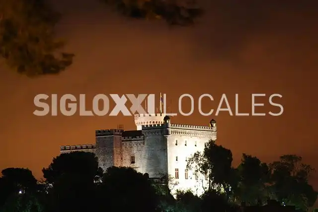Vista exterior de Local de alquiler en Castelldefels con Aire acondicionado