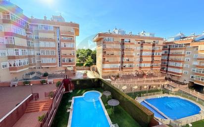 Piscina de Pis en venda en Cáceres Capital amb Jardí privat, Terrassa i Piscina
