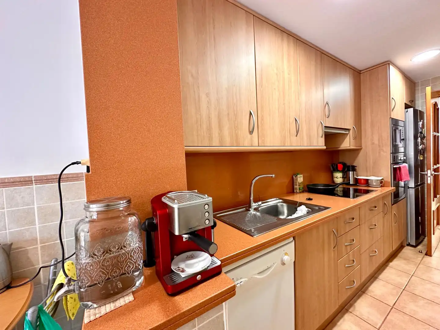 Cuina de Casa adosada en venda en Palamós amb Aire condicionat, Calefacció i Terrassa