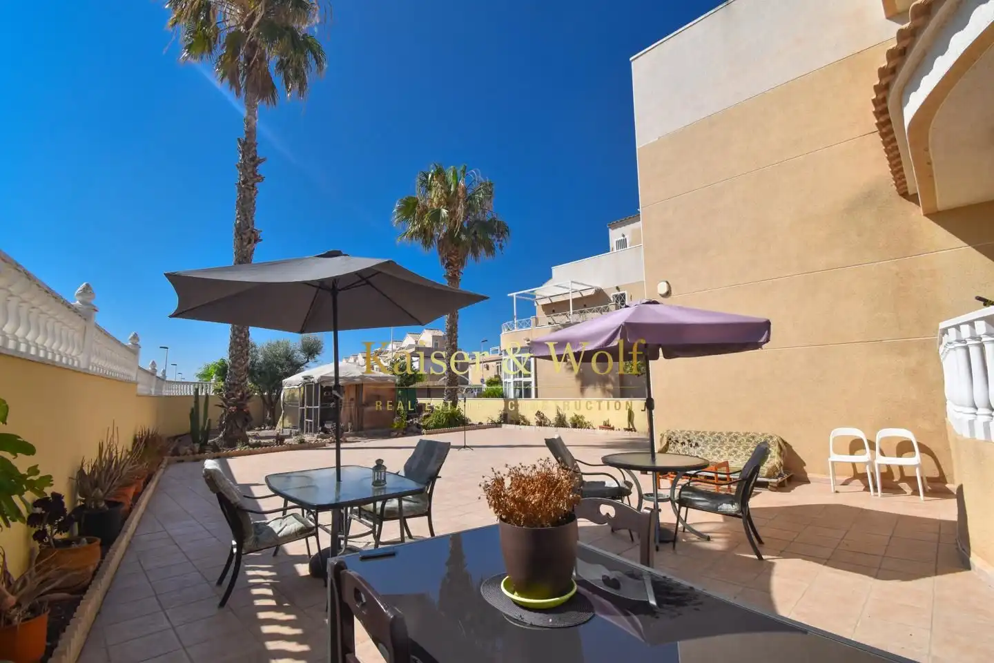 Terrassa de Casa o xalet en venda en Torrevieja amb Jardí privat, Terrassa i Traster