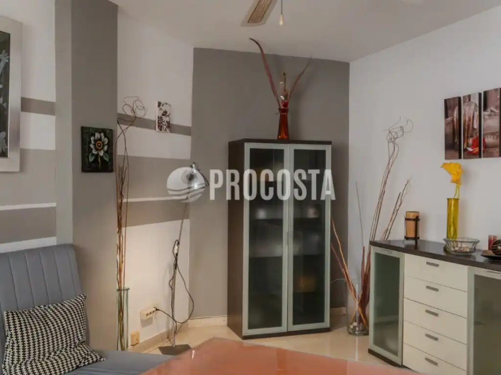 Piso en venta en Calle Dr Alvarez, Almuñecar Centro