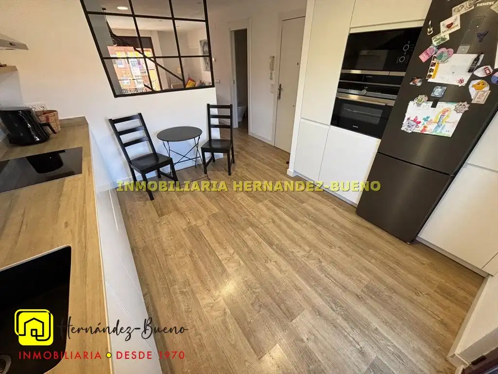 Dúplex de alquiler en Salamanca con Calefacción, Terraza y Piscina