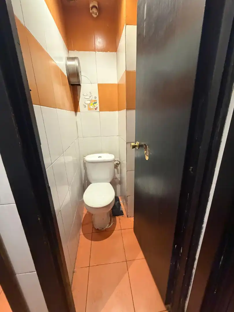 Local comercial de lloguer a Calle del León, imagen 22