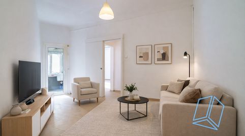 Foto 2 de Piso en venta en El Baix Guinardó, Barcelona Capital