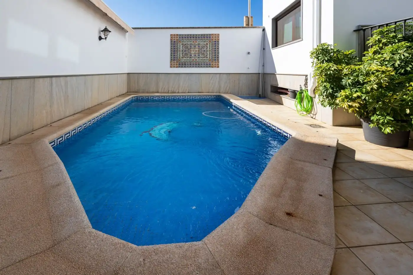 Swimming pool of Houses for sale in Granada  with Air Conditioner, Heating and Terrace