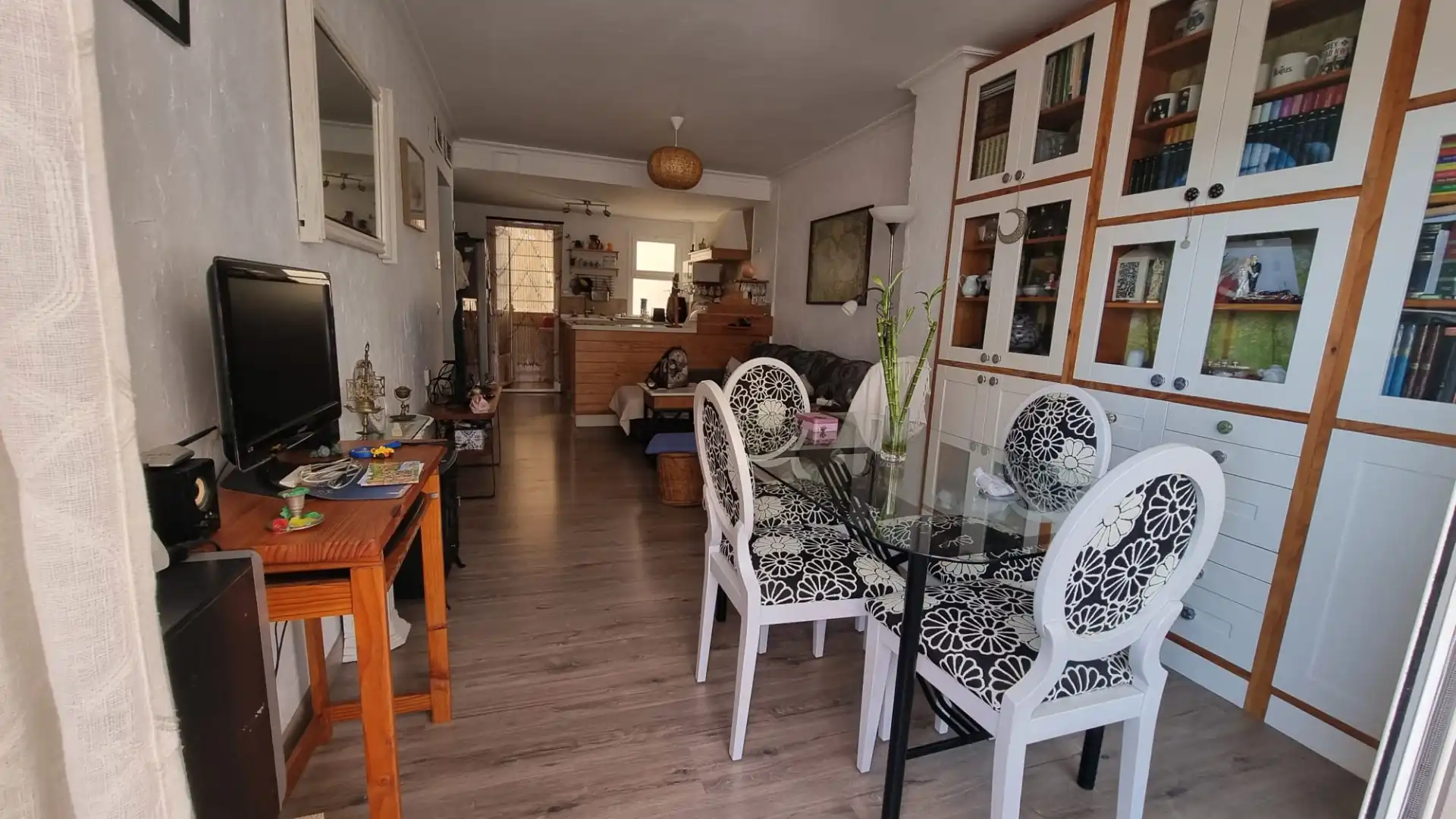 Menjador de Apartament en venda en Roquetas de Mar amb Aire condicionat, Parquet i Terrassa