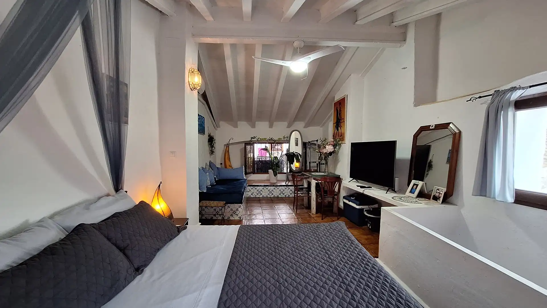 Wohnzimmer von Einfamilien-Reihenhaus zum Verkauf in Oliva mit Klimaanlage, Abstellraum und Whirlpool