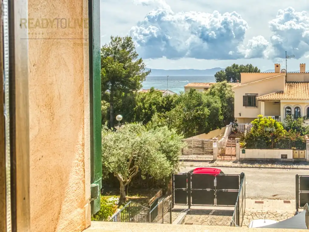 Außenansicht von Einfamilien-Reihenhaus zum Verkauf in Alcúdia mit Klimaanlage, Privatgarten und Terrasse