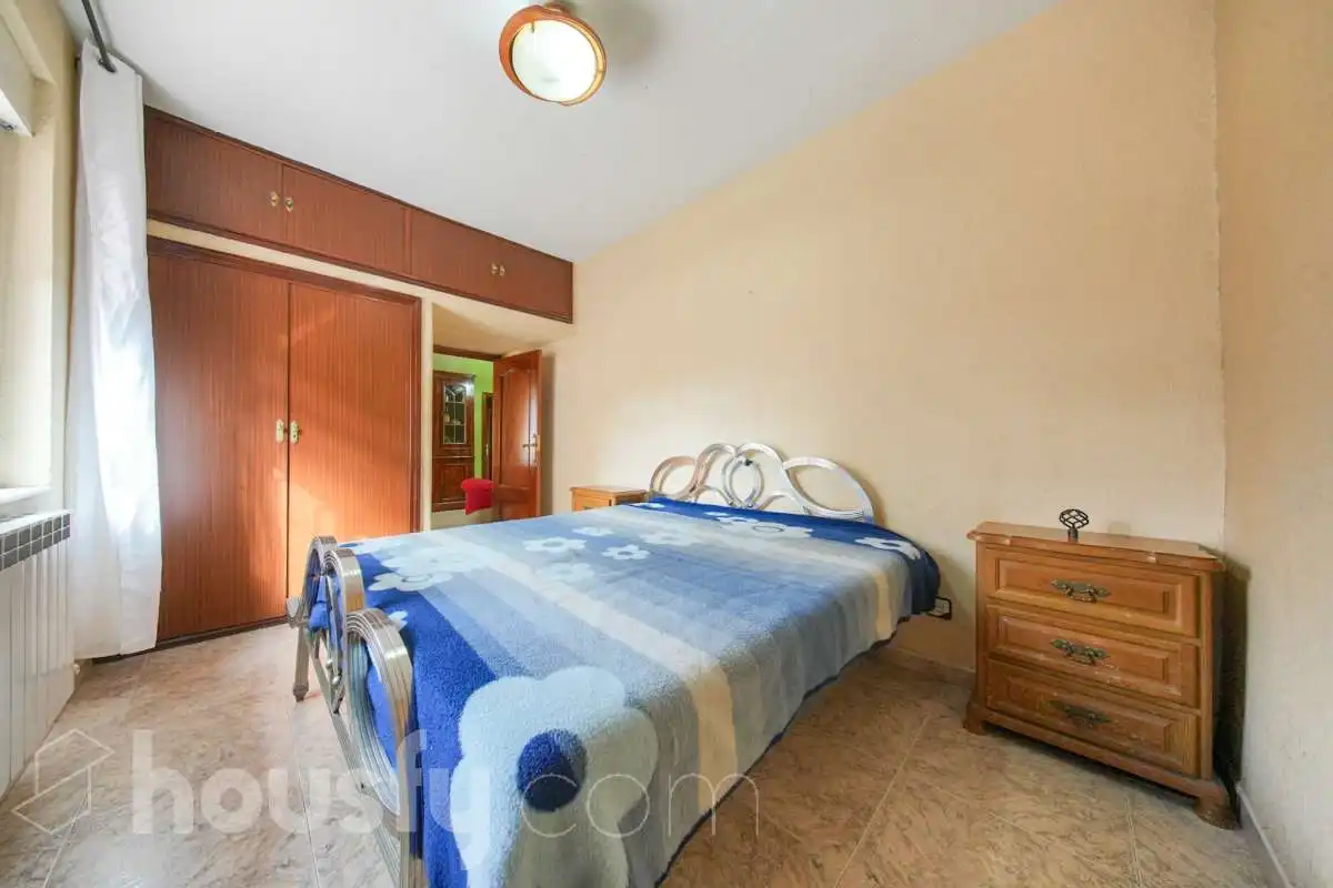 Piso con ascensor en venta en Calle la Chulapona ., imagen 8