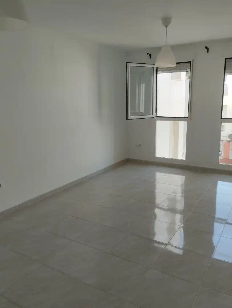 Piso en venta en Calle Teatro Algabeño, 1, La Algaba