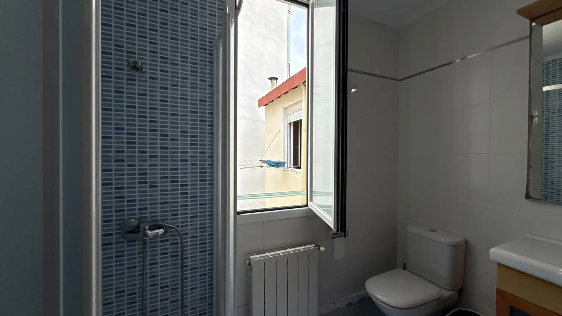 Flat with terrace for sale in Calle María Díaz de Haro, imagen 33
