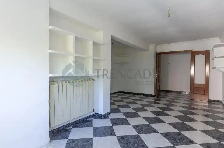 Piso en venta en AV IKER CASILLAS  Es: Pl:  Pt: B  MOSTOLES (MADRID), imagen 2