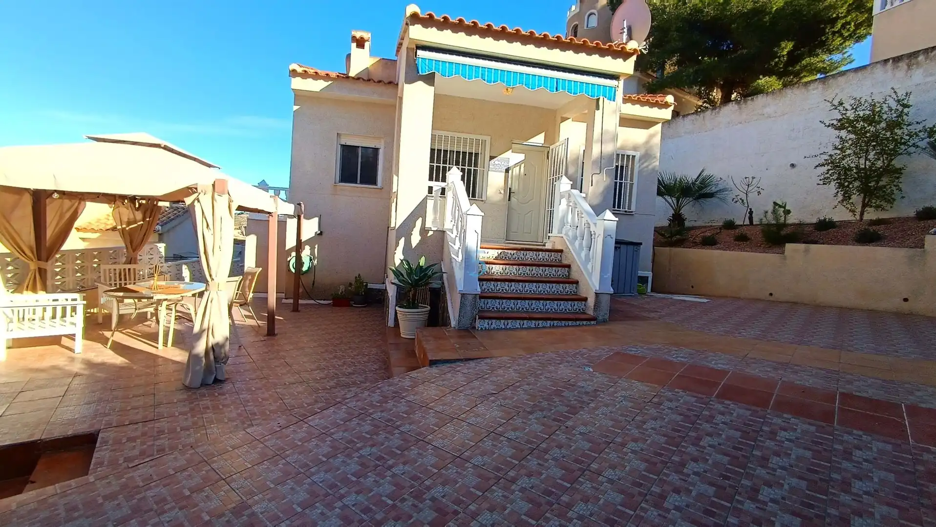 Vista exterior de Casa o chalet en venta en Rojales con Aire acondicionado, Calefacción y Terraza
