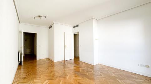 Photo 2 of Flat to rent in Galileo, 23, Arapiles,  Madrid Capital
