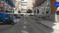 Exterior view of Premises for sale in  Madrid Capital  with Air Conditioner, Heating and Parquet flooring