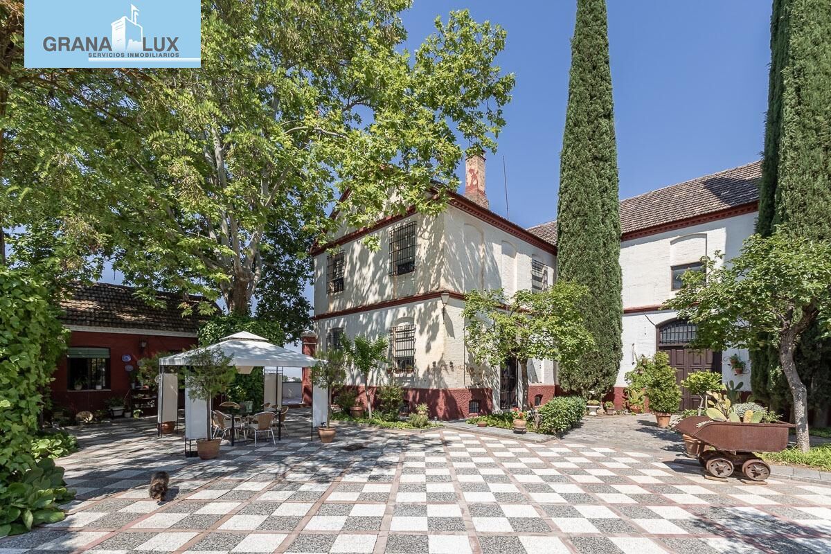 Country house for sale in  Granada Capital