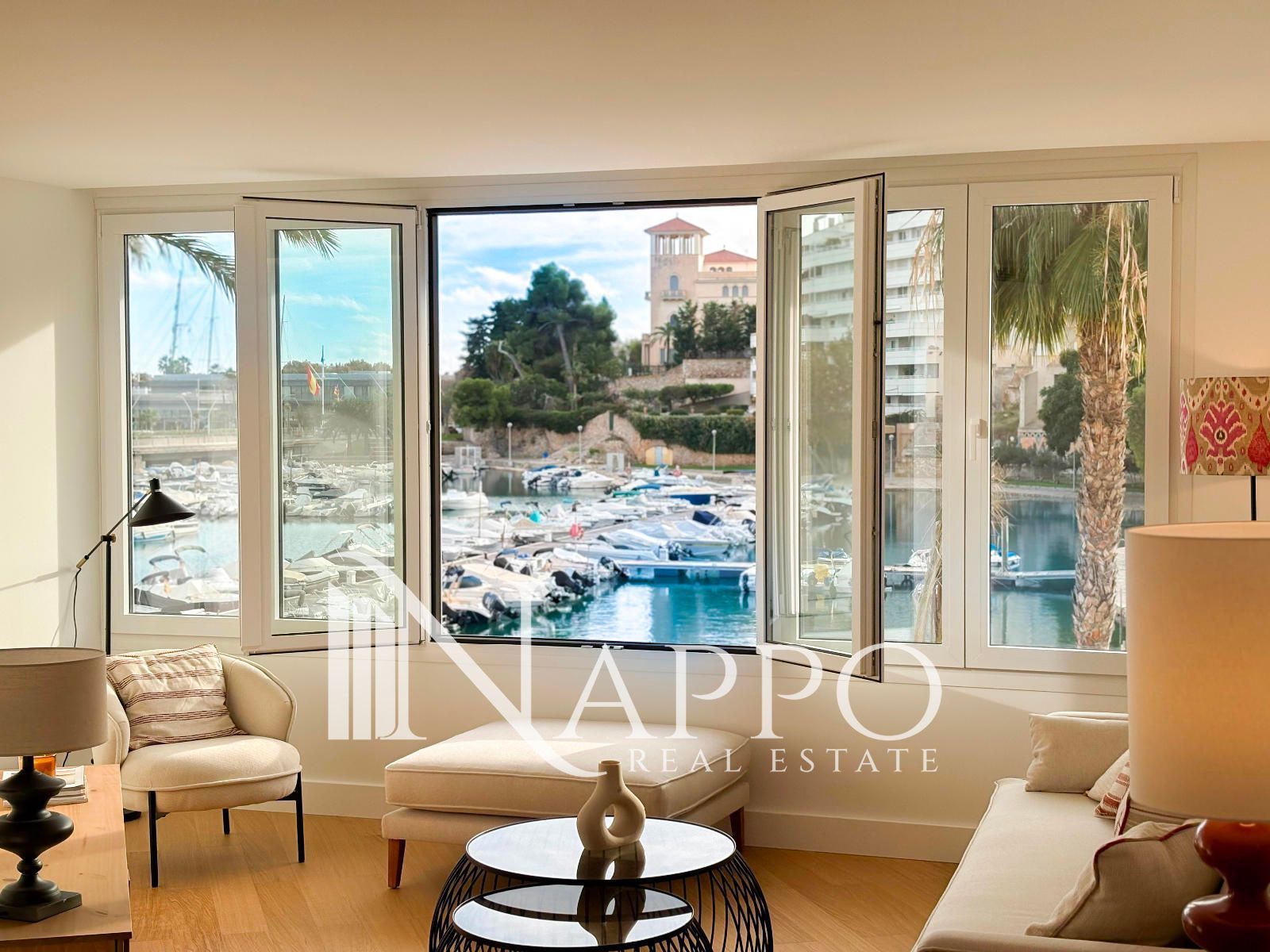 Living room of Flat for sale in  Palma de Mallorca  with Air Conditioner, Heating and Furnished