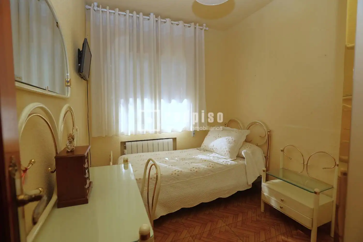 Habitación de Piso en venta en Madrid con Aire acondicionado, Calefacción y Terraza