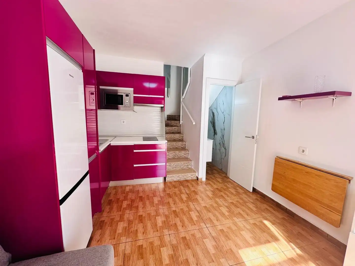 Cuina de Casa o xalet de lloguer en San Bartolomé de Tirajana amb Aire condicionat, Jardí privat i Terrassa