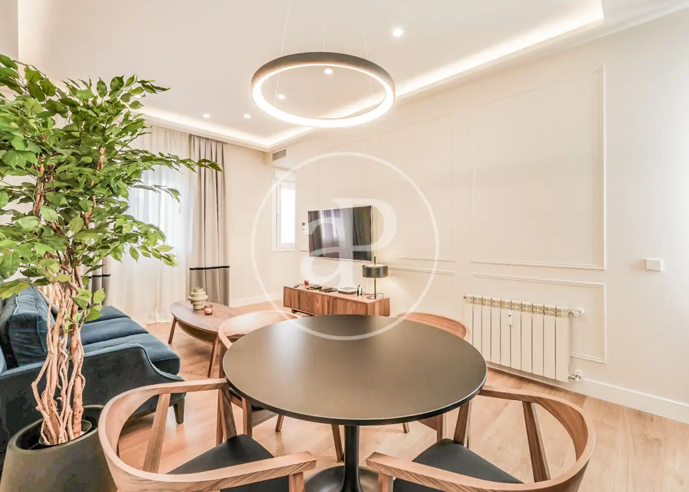 Flat for rent in C/ de Fernán González, Ibiza de Madrid