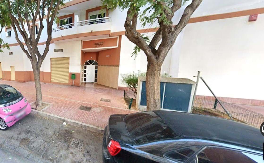 Vista exterior de Pis en venda en San Vicente del Raspeig / Sant Vicent del Raspeig