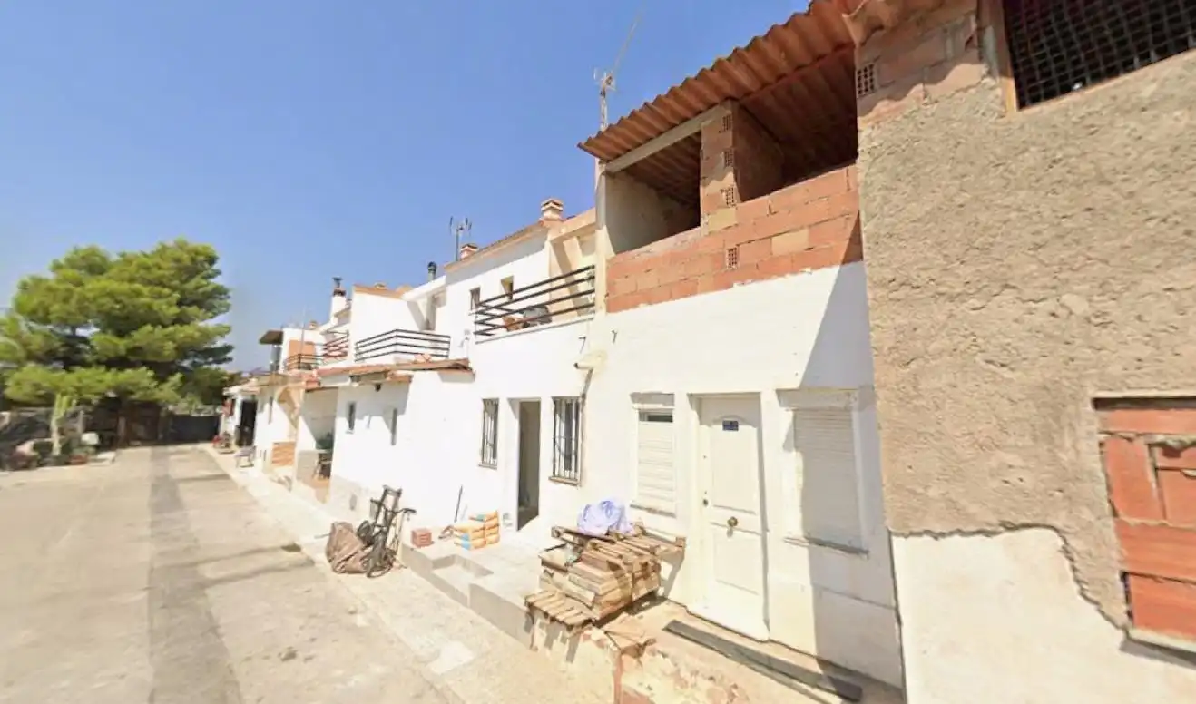 Vista exterior de Casa adosada en venda en Zurgena
