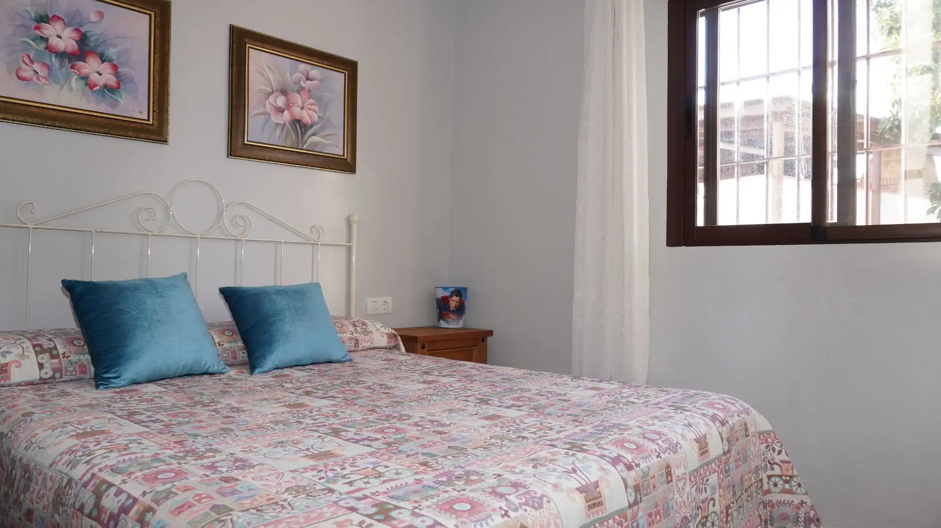 Dormitori de Finca rústica en venda en Motril amb Aire condicionat, Terrassa i Traster