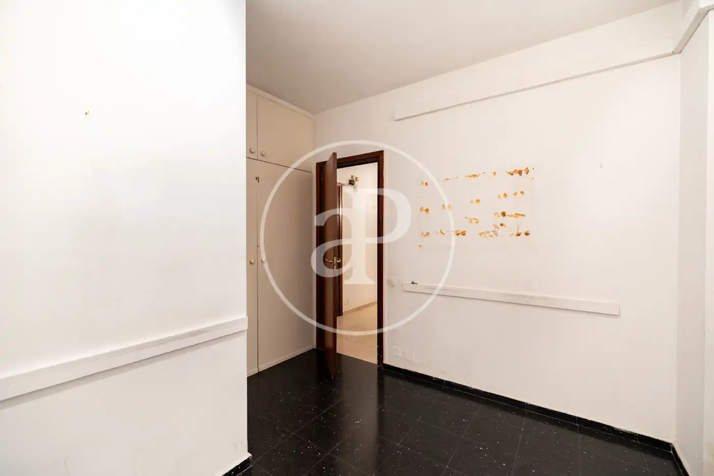 Piso en venta en Barcelona con Aire acondicionado, Calefacción y Balcón
