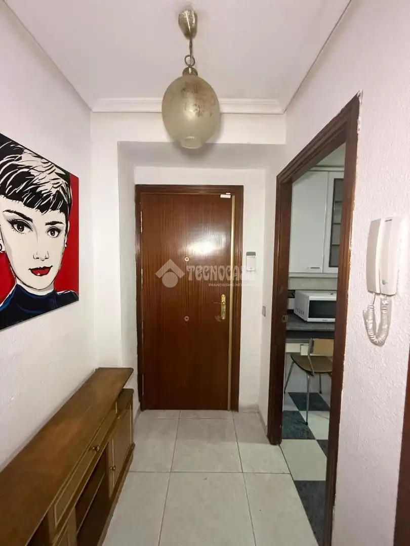 Piso en venta en Fuenlabrada con Calefacción, Terraza y Amueblado