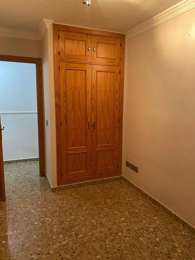Habitación de Apartamento de alquiler en Vélez-Málaga con Amueblado