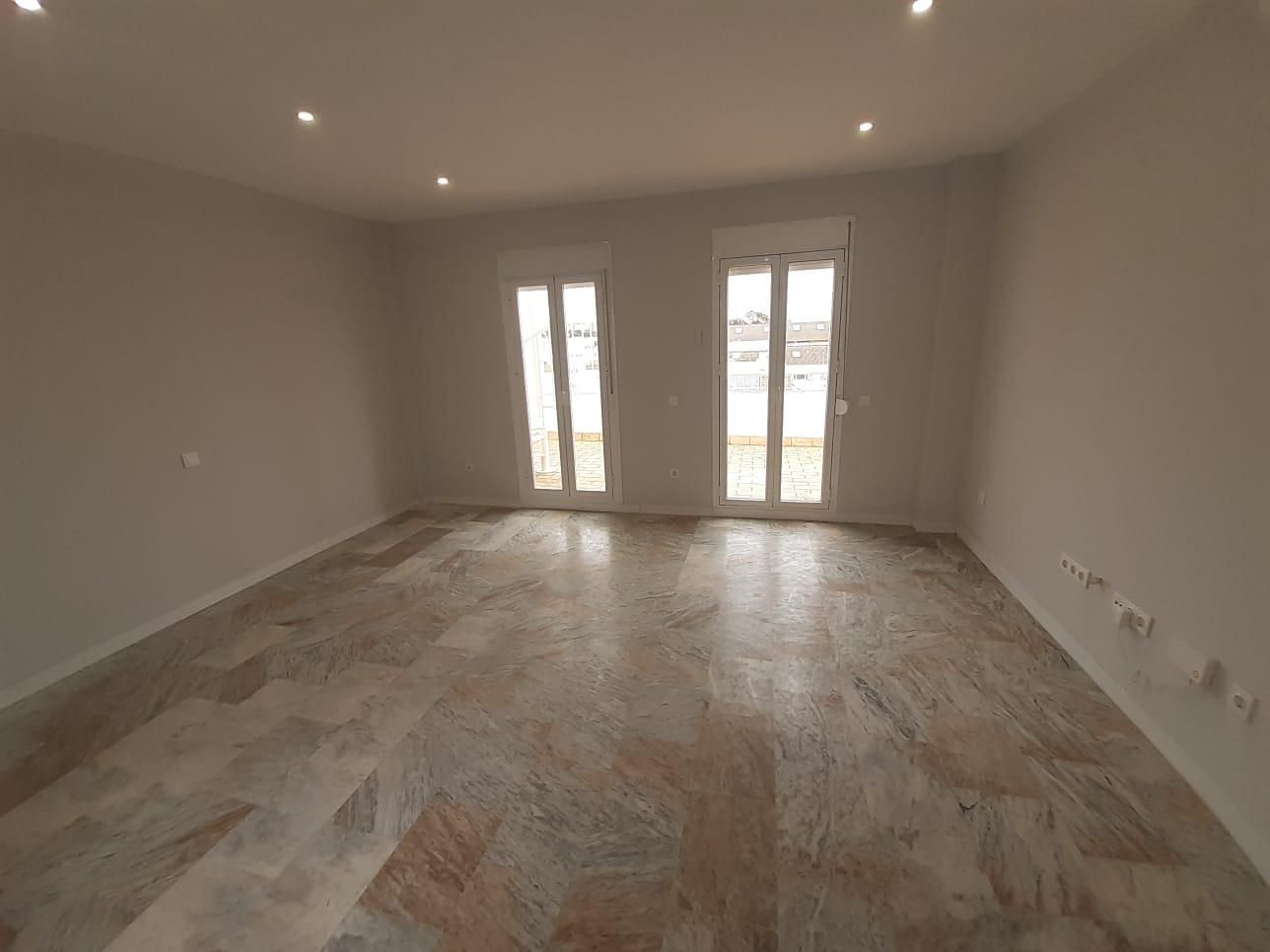 Attic for sale in Dos Hermanas  with Air Conditioner, Parquet flooring and Terrace