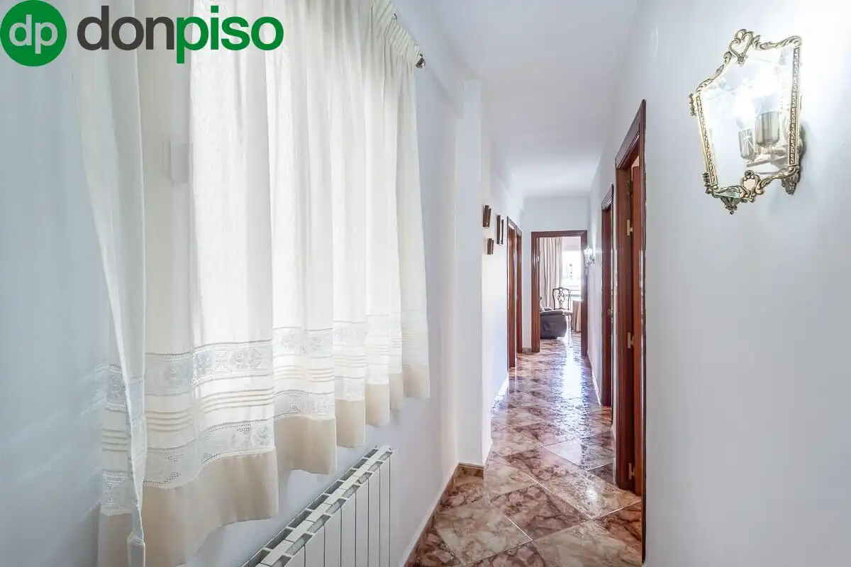 Flat for sale in Granada  with Air Conditioner, Heating and Terrace