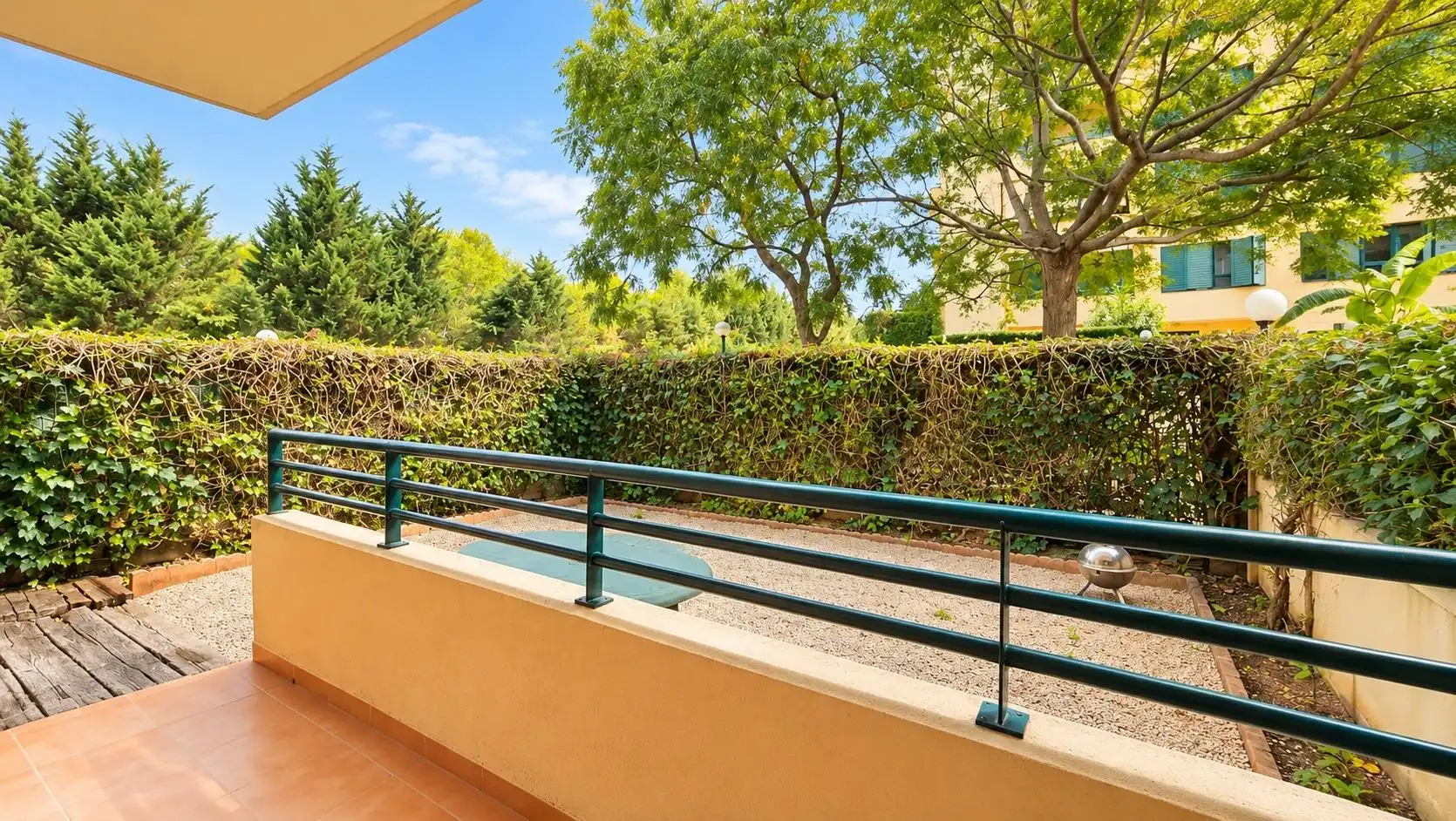 Bajo con piscina en venta en Ponent, imagen 13