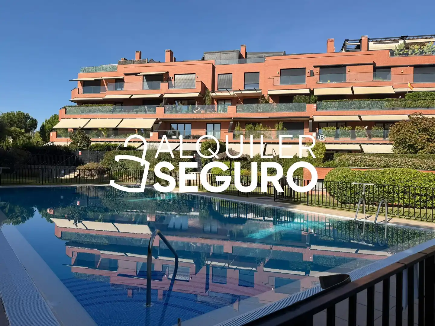 Àtic amb piscina de lloguer a Casablanca