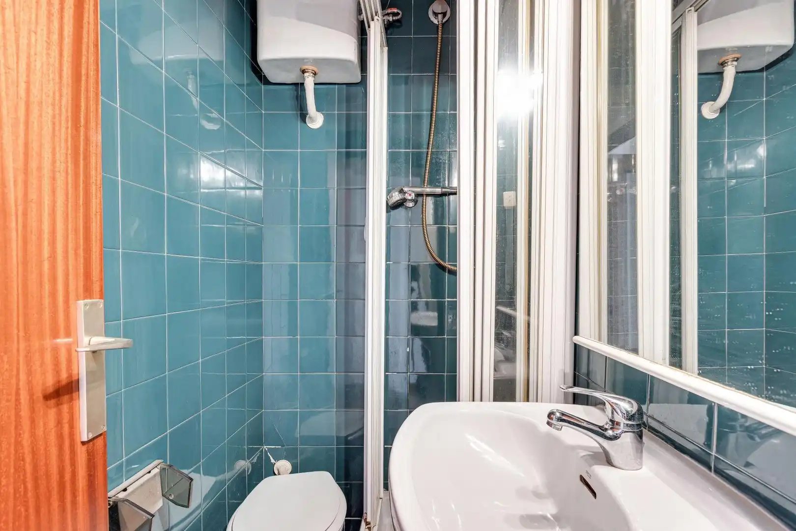 Baño de Piso en venta en Barcelona con Alarma