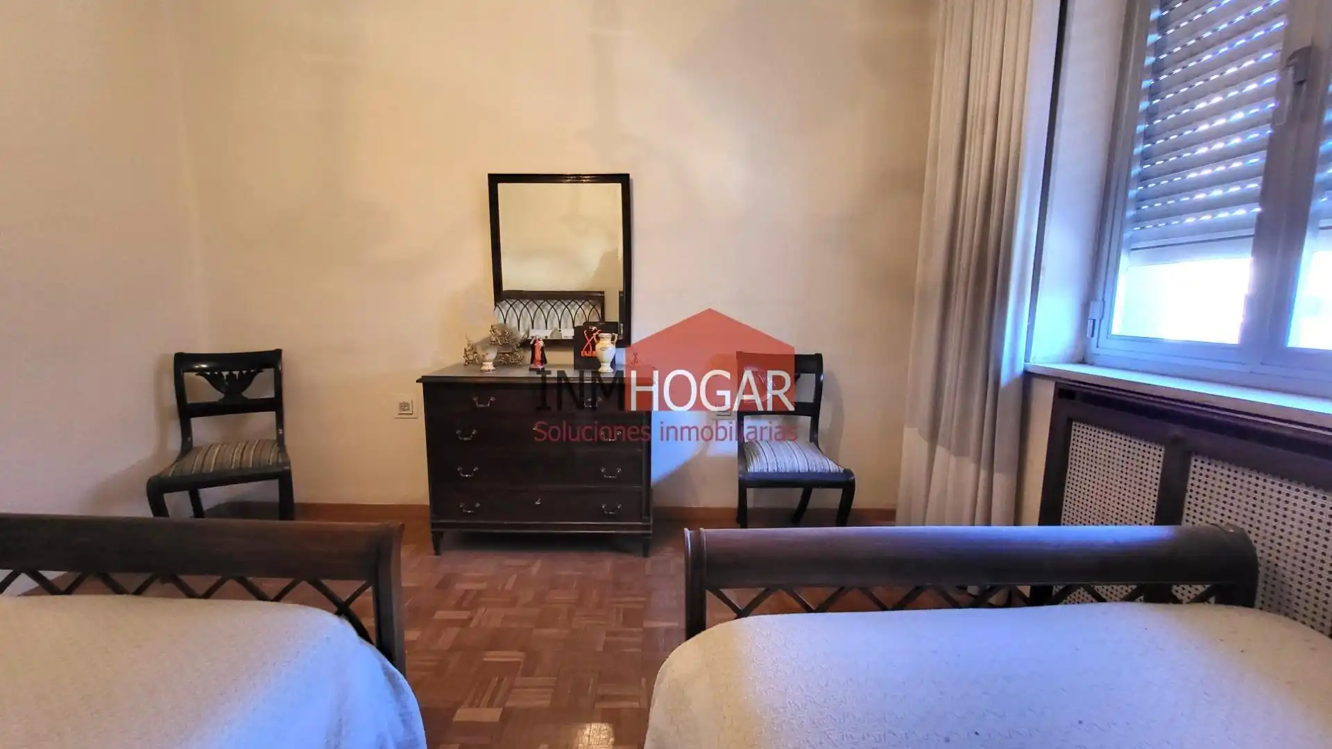 Habitación de Casa o chalet en venta en Ávila con Jardín privado, Trastero y Balcón