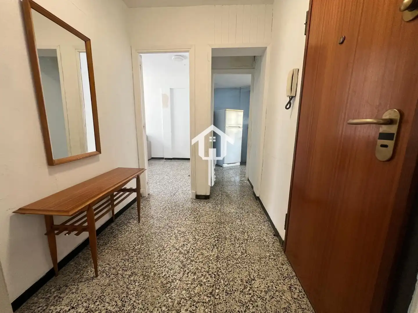 Piso en venta en Alicante / Alacant con Amueblado y Balcón