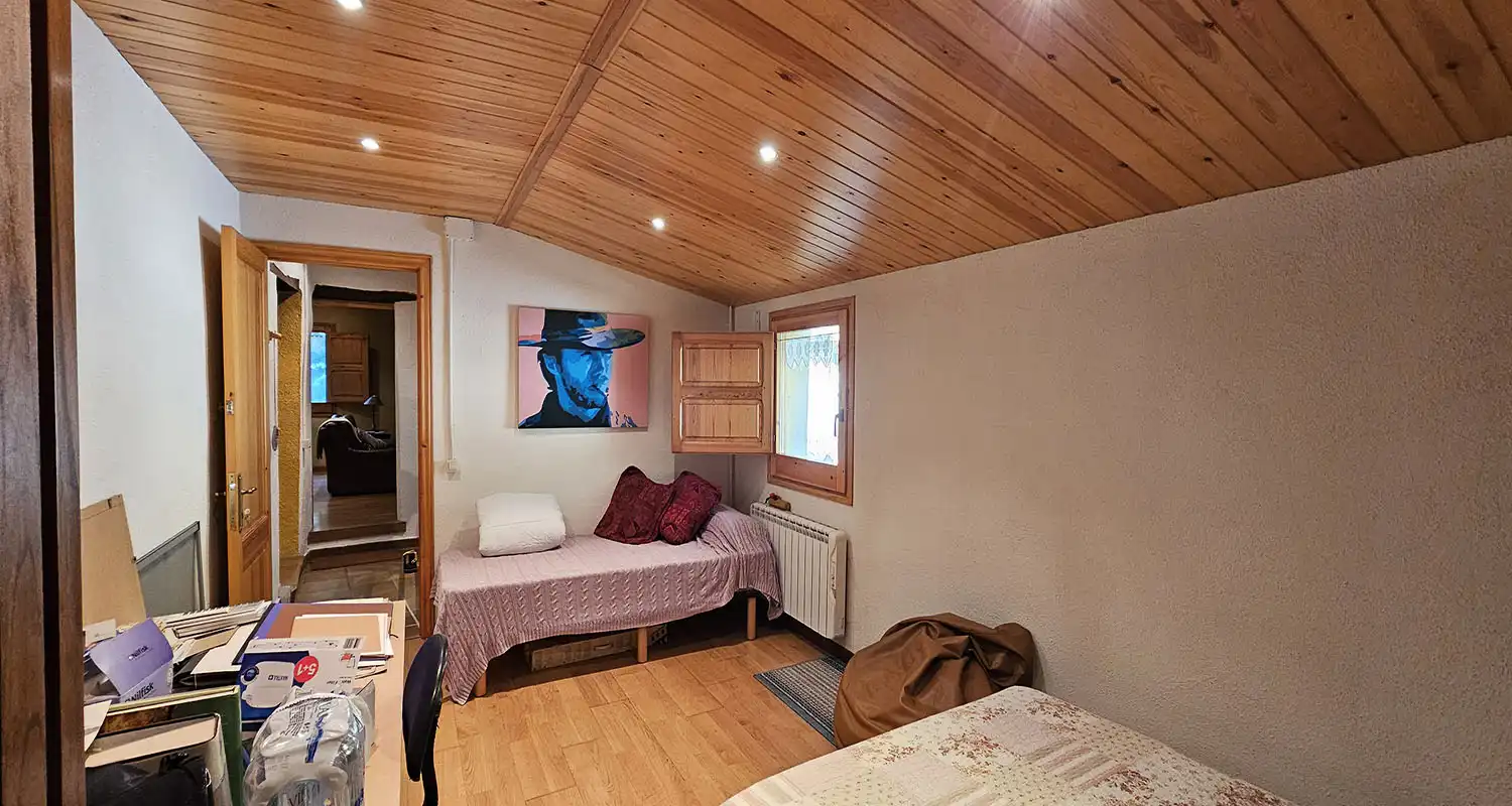 Habitación de Finca rústica en venta en Sant Celoni con Aire acondicionado, Calefacción y Jardín privado