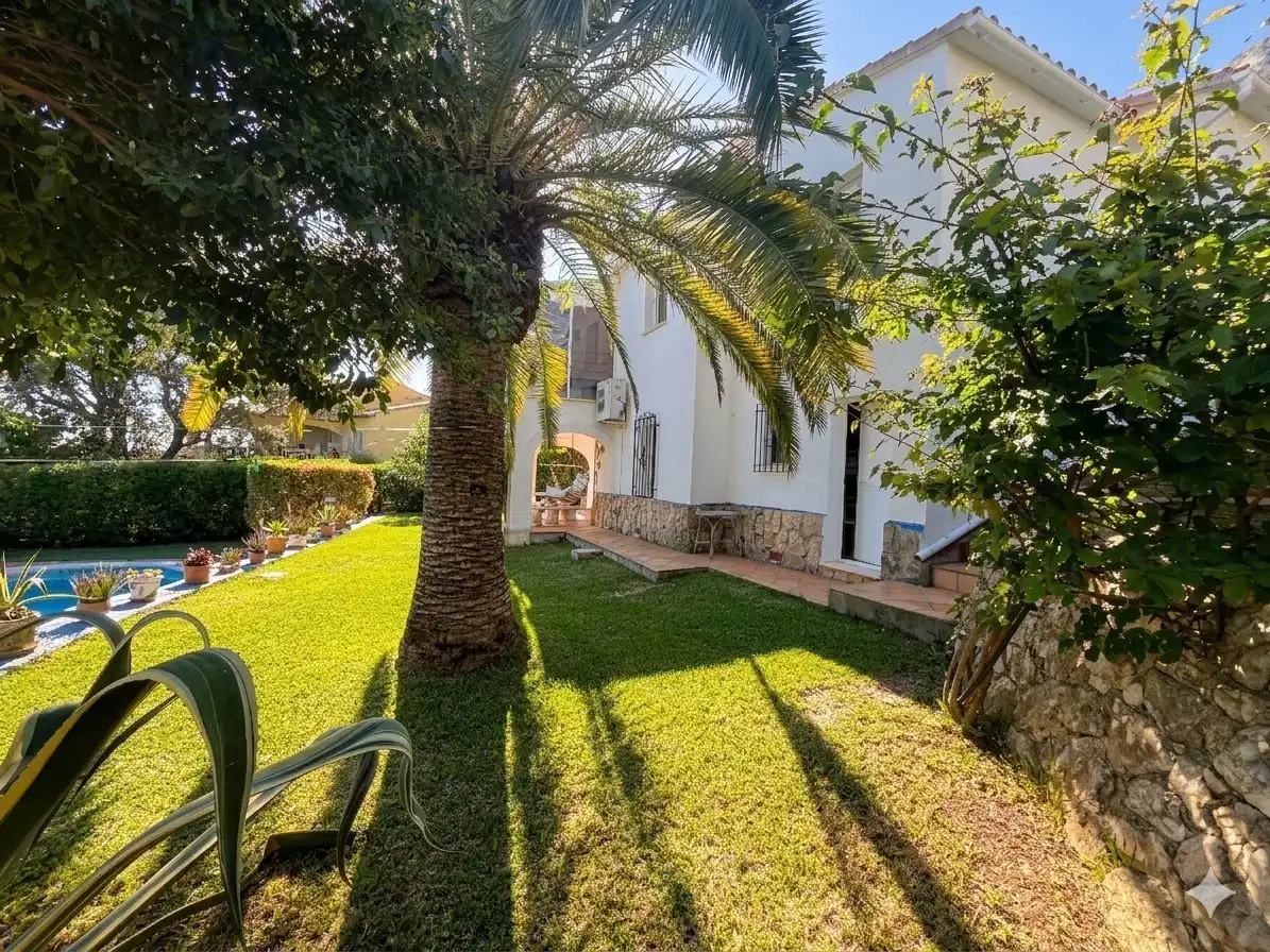 Garden of Houses for sale in Dénia  with Air Conditioner, Heating and Private garden