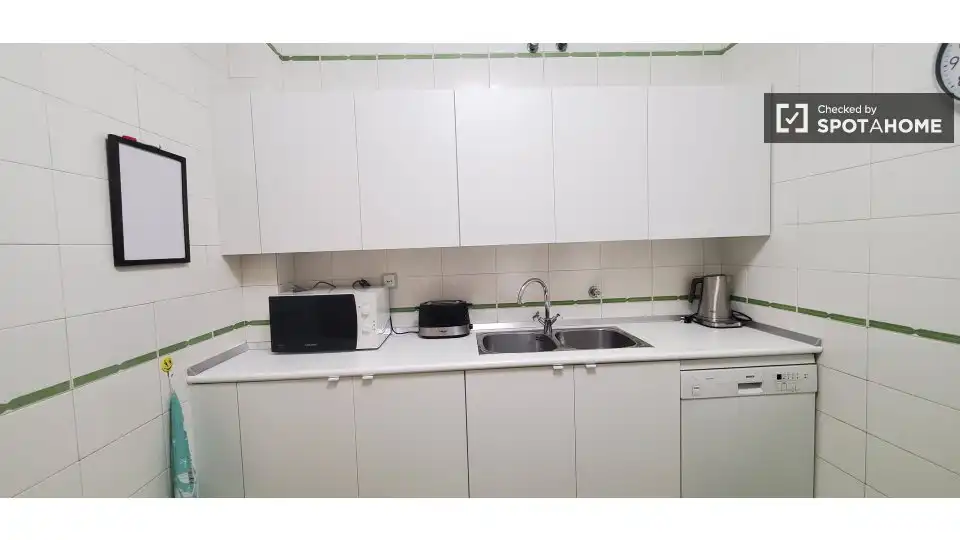 Kitchen of Flat for rent in Barcelona  with Air Conditioner, Heating and Furnished