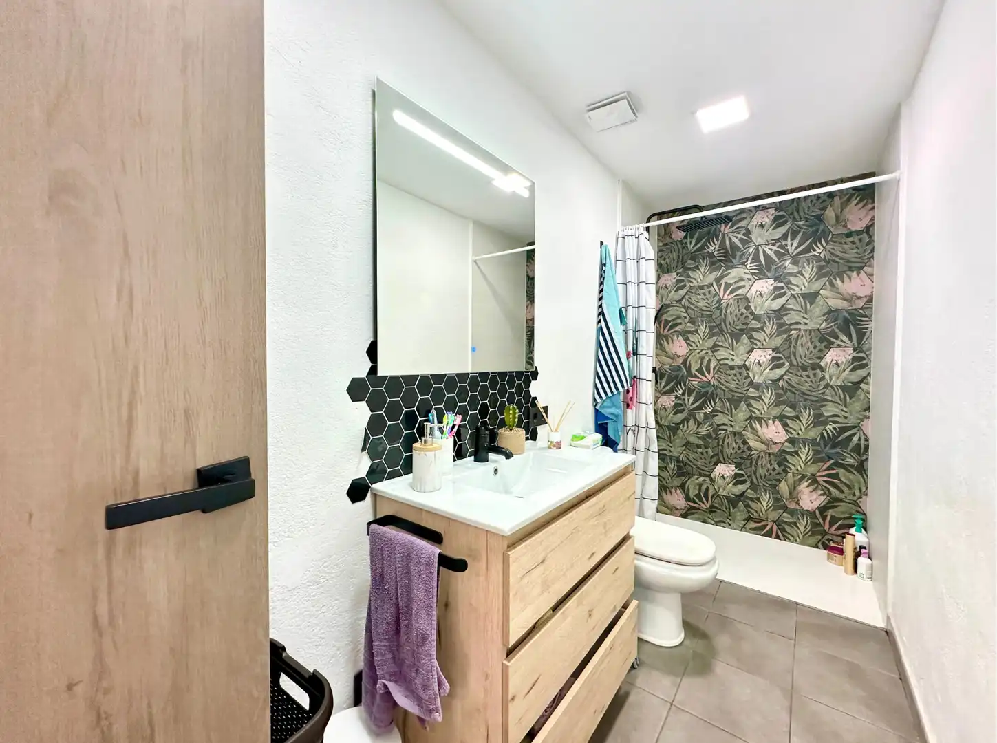Bathroom of Houses for sale in Sant Pere de Torelló  with Heating, Private garden and Oven