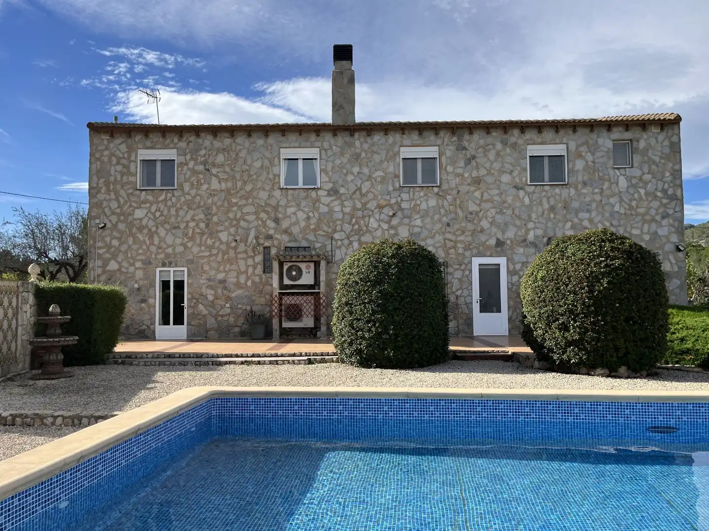 Casa amb piscina en venda a L'Olleria, imagen 3