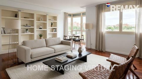 Foto 4 de Piso en venta en Sanchinarro, Madrid Capital