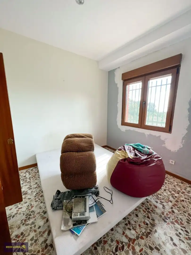 Dormitori de Casa o xalet en venda en La Cabrera amb Jardí privat, Terrassa i Traster