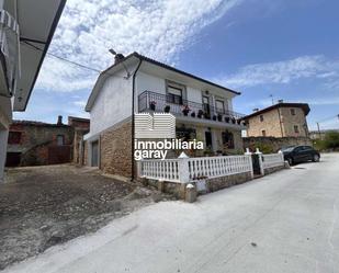 Vista exterior de Casa o xalet en venda en Trespaderne amb Calefacció i Moblat