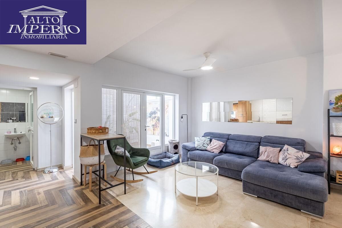 Living room of House or chalet for sale in  Granada Capital  with Heating and Terrace