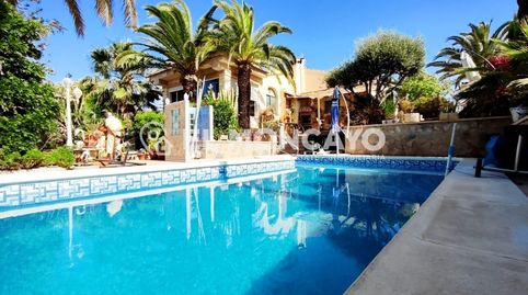 Magnífico chalet independiente con jardín y piscina privada en Ciudad Quesada, Alicante, Costa Blanca
