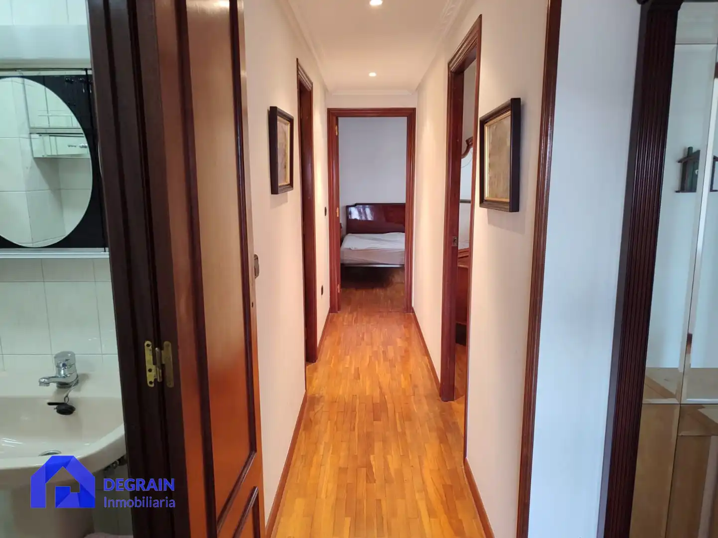Wohnung zum Verkauf in Oviedo  mit Heizung und Abstellraum