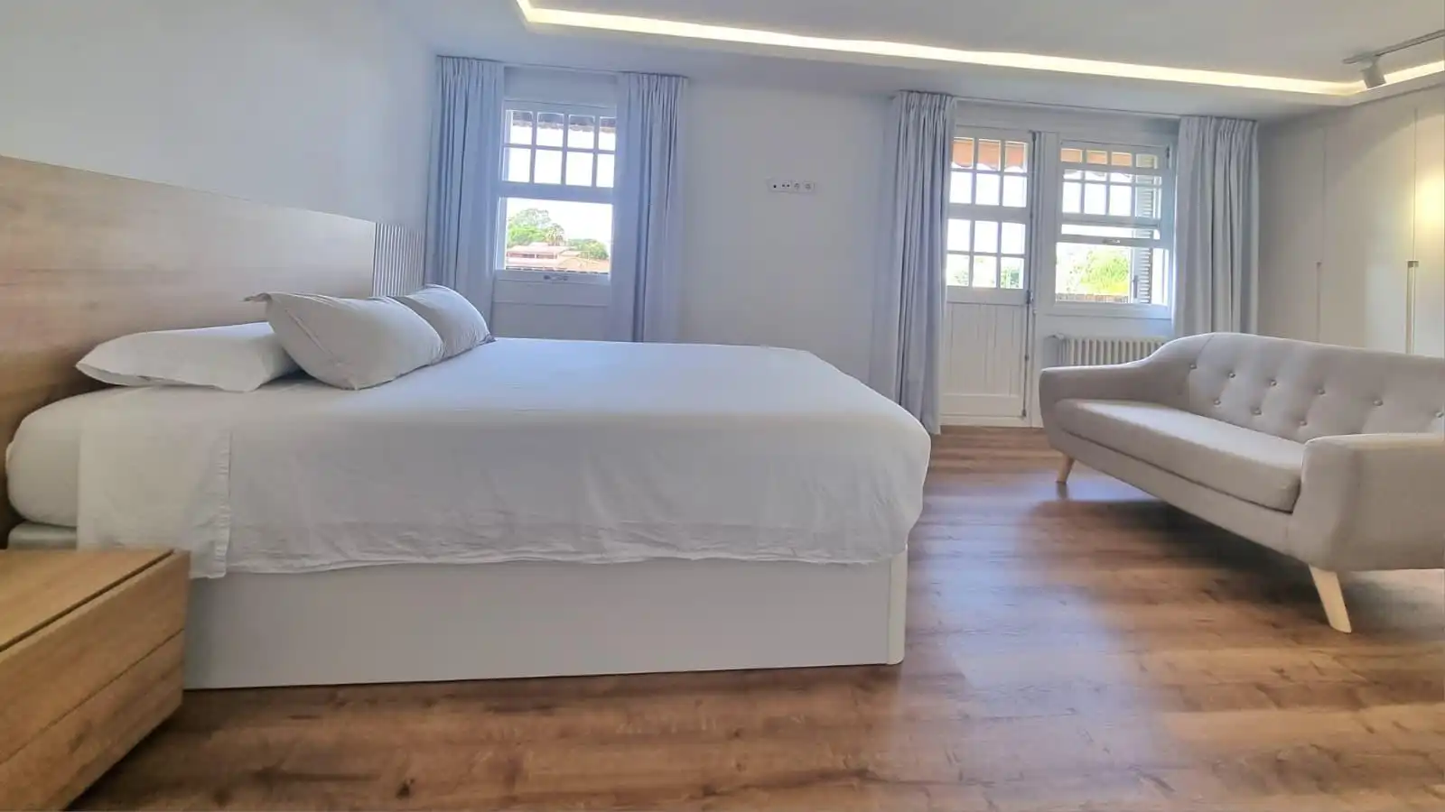 Attic for rent in Rocafort